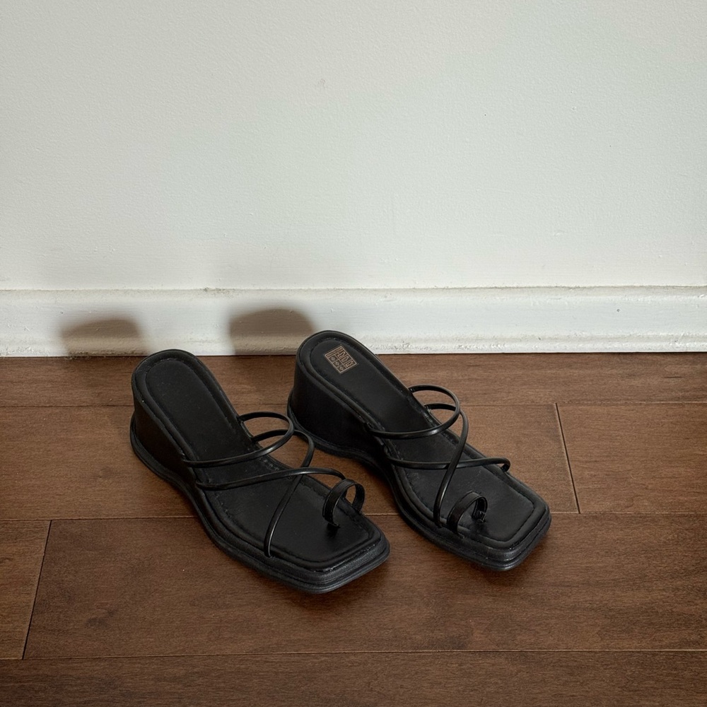 Y2K Black Strappy Wedge Sandals